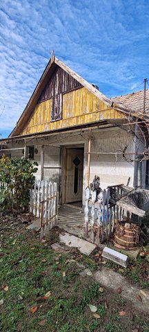 Eladó családi ház, Karádon 11.9 M Ft, 2 szobás