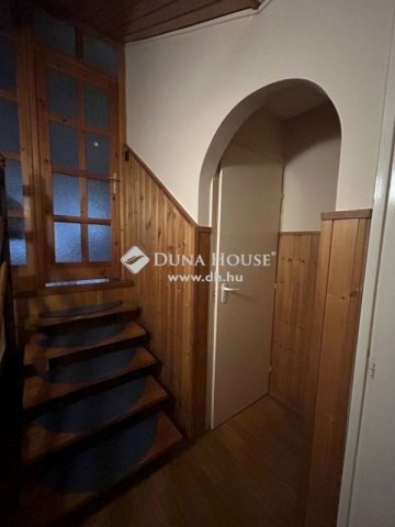 Eladó családi ház, Pilisen 95 M Ft, 6 szobás