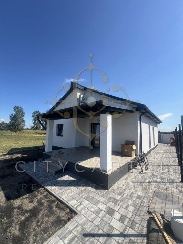 Eladó családi ház, Balatonlelleén 69.9 M Ft, 2+1 szobás