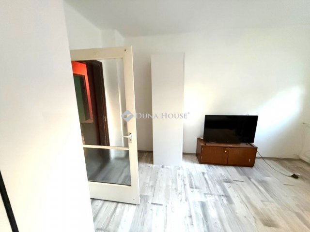 Eladó családi ház, Kunszigeten 49.9 M Ft, 3 szobás