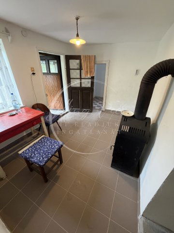 Eladó családi ház, Szigetváron 18.9 M Ft, 2 szobás