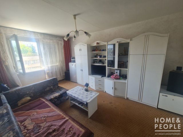 Eladó téglalakás, Hódmezővásárhelyen 31 M Ft, 2 szobás