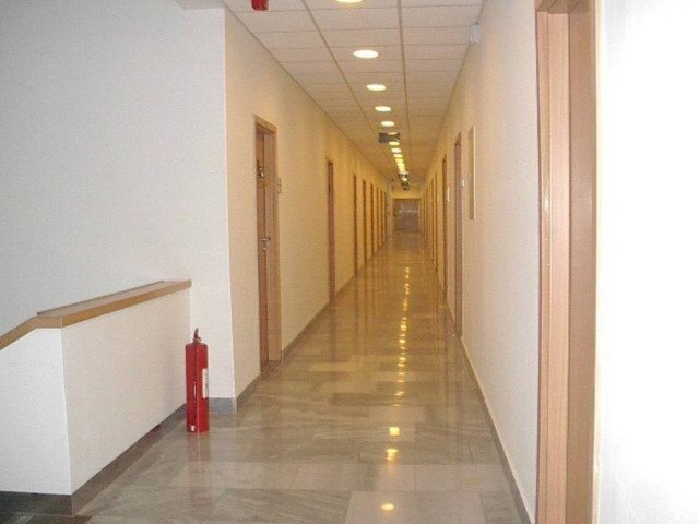 Kiadó iroda, Budapesten, VIII. kerületben 586 E Ft / hó, 5 szobás