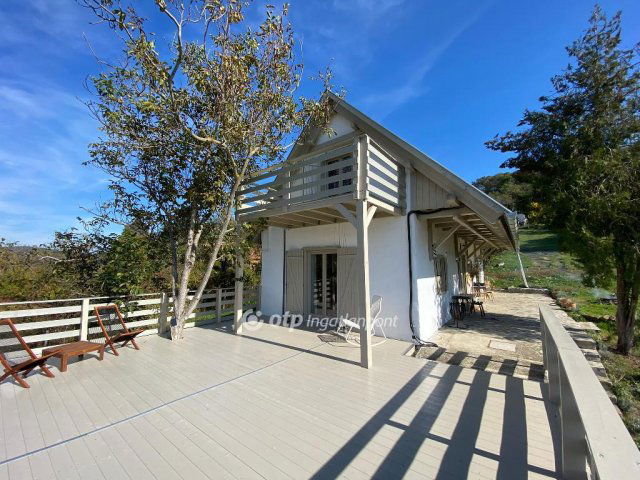 Eladó nyaraló, Mindszentkállán 160 M Ft, 4+1 szobás