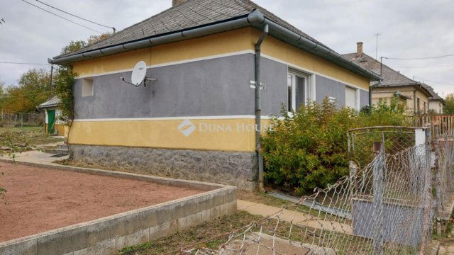 Eladó családi ház, Kocsolán 19.5 M Ft, 3 szobás