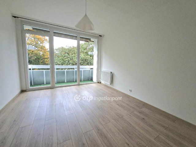 Eladó panellakás, Budapesten, XV. kerületben 78.9 M Ft, 3 szobás