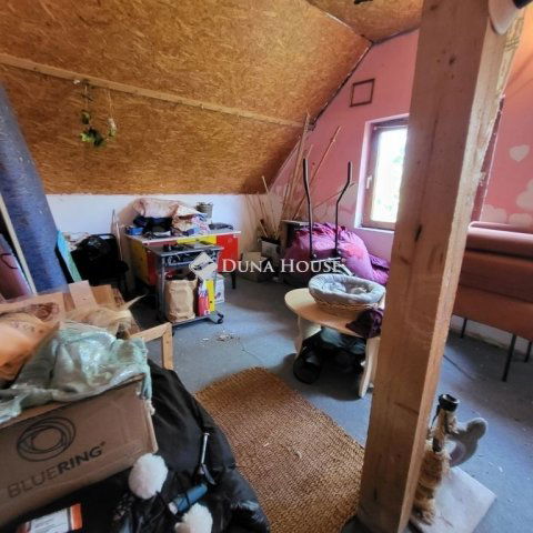 Eladó ikerház, Szegeden 51 M Ft, 4 szobás / költözzbe.hu