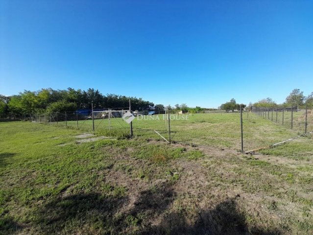 Eladó telek, Békésen 9.35 M Ft / költözzbe.hu