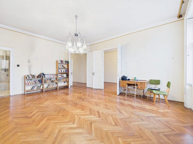 Eladó téglalakás, Budapesten, VIII. kerületben 120 M Ft