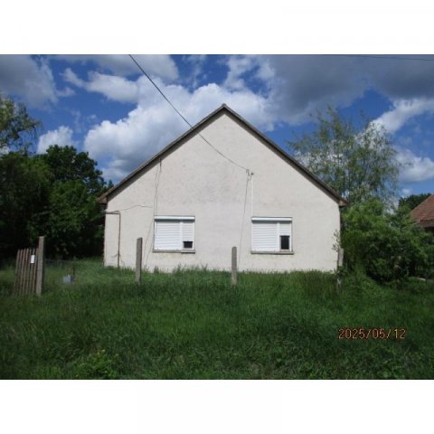Eladó családi ház, Aszalón 6.5 M Ft, 2+1 szobás