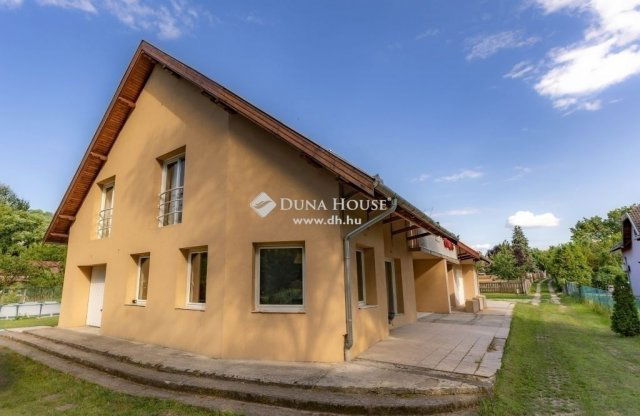 Eladó ikerház, Budapesten, XVII. kerületben 99.99 M Ft, 6 szobás