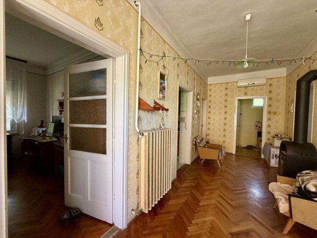 Eladó családi ház, Jászladányon 7.1 M Ft, 3+1 szobás