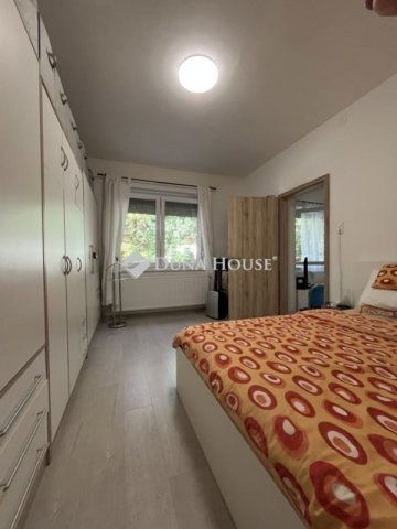 Eladó családi ház, Budapesten, X. kerületben 65 M Ft, 3 szobás