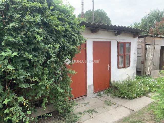 Eladó családi ház, Tolnán 41.9 M Ft, 3 szobás