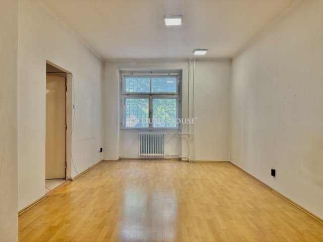 Eladó téglalakás, Budapesten, XI. kerületben 90 M Ft, 2 szobás