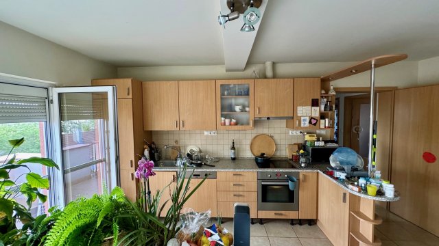 Kiadó téglalakás, albérlet, Székesfehérvárott 350 E Ft / hó