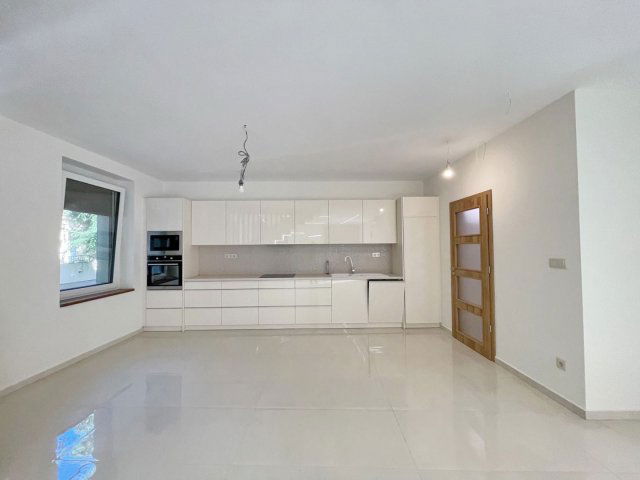 Kiadó családi ház, albérlet, Debrecenben 1000 E Ft / hó