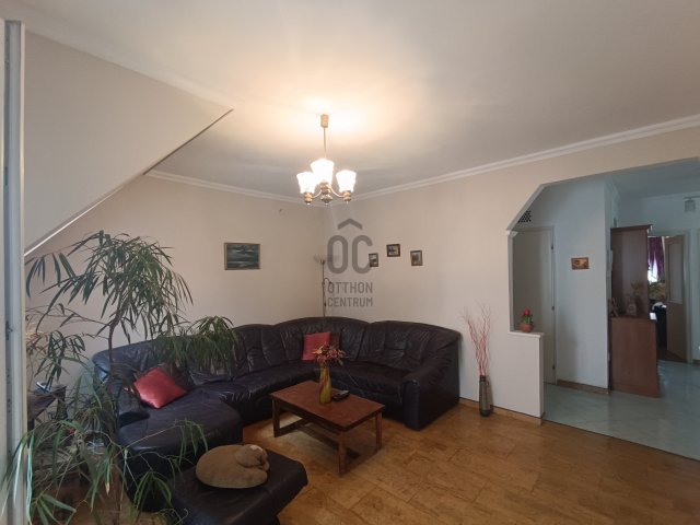 Kiadó téglalakás, albérlet, Debrecenben 290 E Ft / hó, 4 szobás