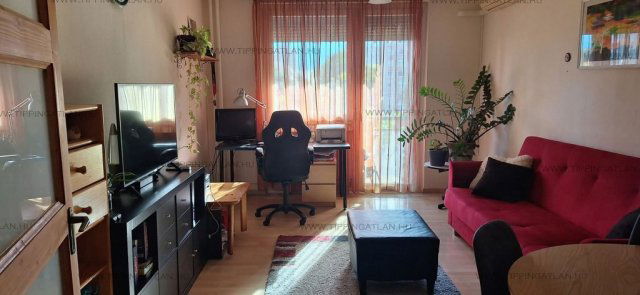 Eladó panellakás, Budapesten, XV. kerületben 73.5 M Ft, 3 szobás