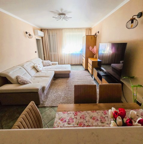 Eladó téglalakás, Kecskeméten 59 M Ft, 3 szobás