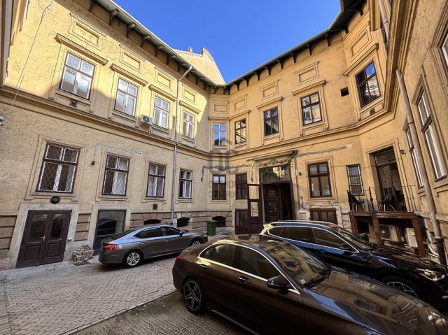 Eladó iroda, Budapesten, IX. kerületben 870 M Ft