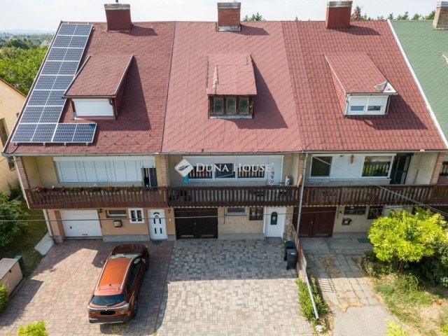 Eladó családi ház, Székesfehérvárott 74.9 M Ft, 3 szobás