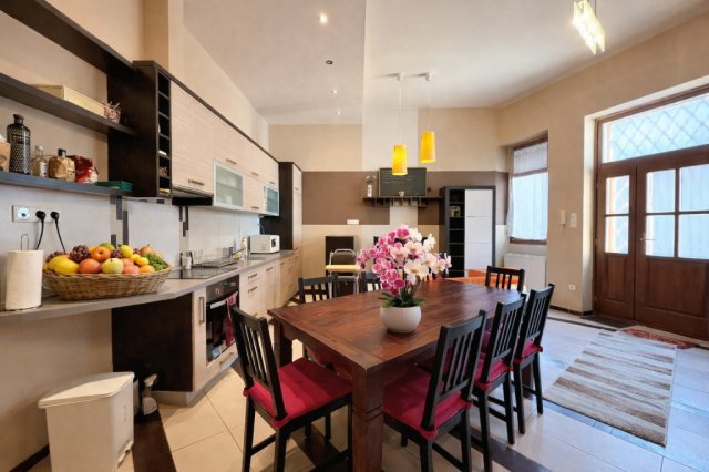 Eladó téglalakás, Budapesten, VIII. kerületben 129.9 M Ft