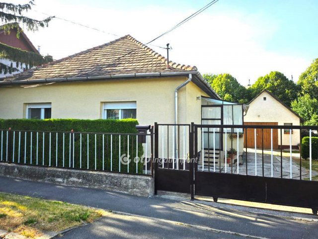 Eladó családi ház, Érden 89 M Ft, 2+1 szobás