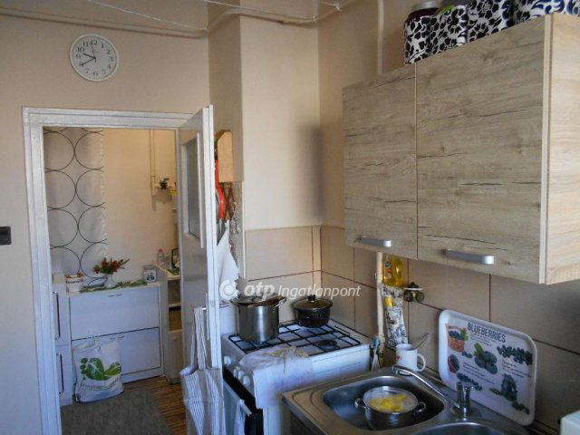 Eladó téglalakás, Kazincbarcikán 15.5 M Ft, 1 szobás