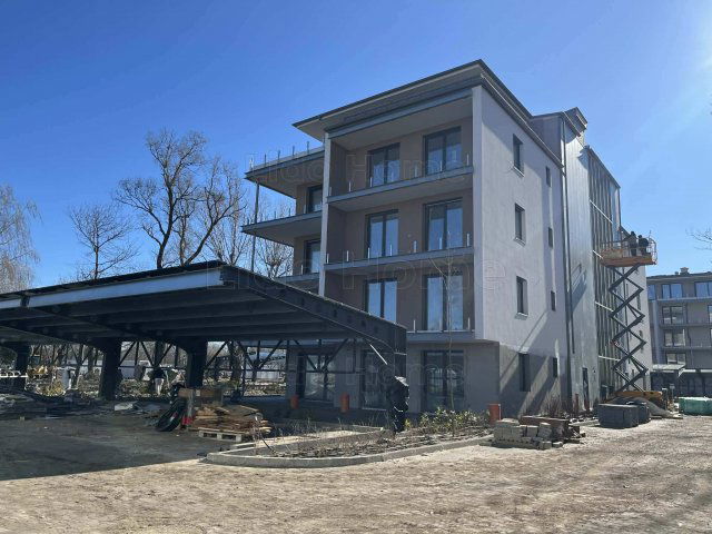 Eladó téglalakás, Balatonszemesen 165.561 M Ft, 3 szobás