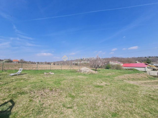 Eladó telek, Balatonkenesén 49.1 M Ft / költözzbe.hu