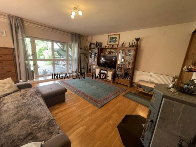 Kiadó családi ház, albérlet, Szadán 550 E Ft / hó, 5 szobás