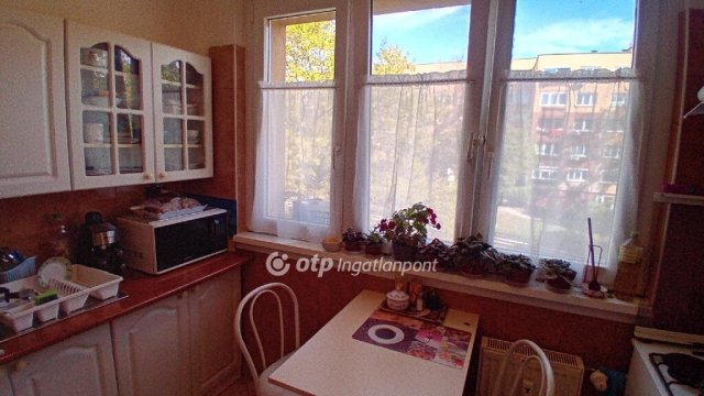 Eladó panellakás, Budaörsön 69.9 M Ft, 2 szobás