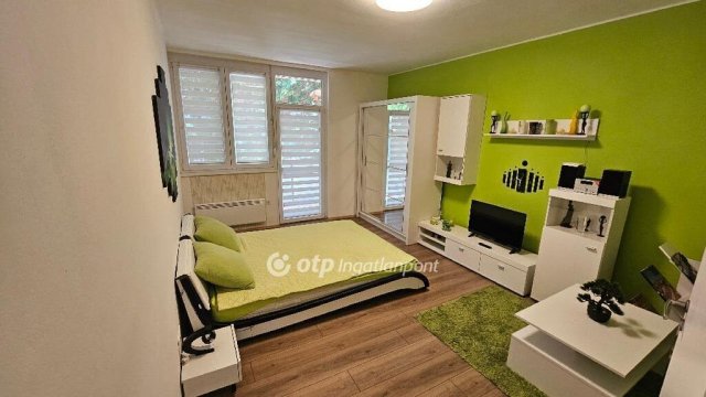 Kiadó téglalakás, albérlet, Egerben 190 E Ft / hó, 2 szobás