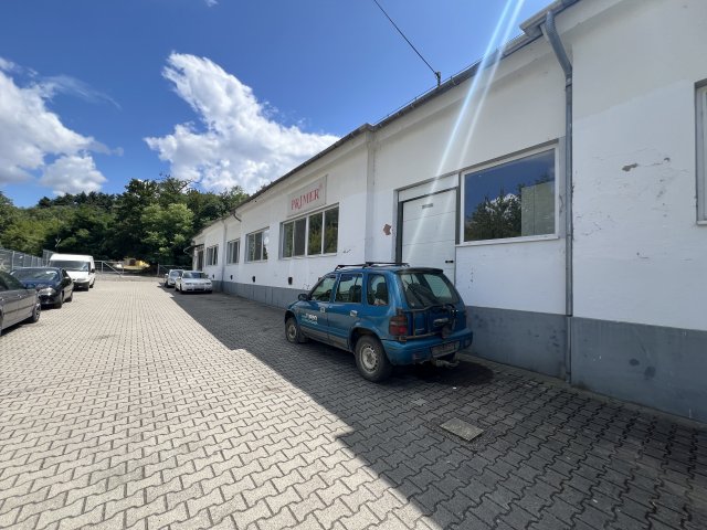Eladó családi ház, Salgótarjánban 279.9 M Ft, 20+5 szobás