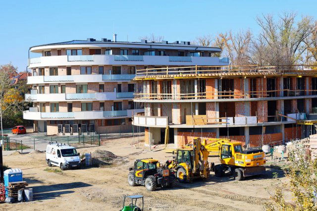 Eladó téglalakás, Szegeden 65.8 M Ft, 2 szobás