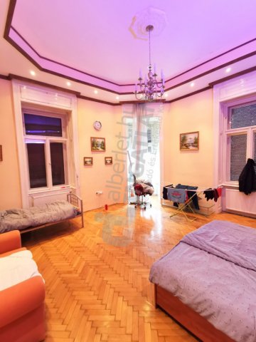 Eladó téglalakás, Budapesten, VII. kerületben, Baross téren