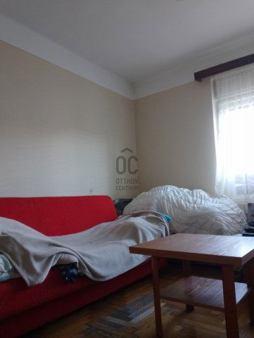 Eladó családi ház, Marcaltőn 26 M Ft, 3 szobás