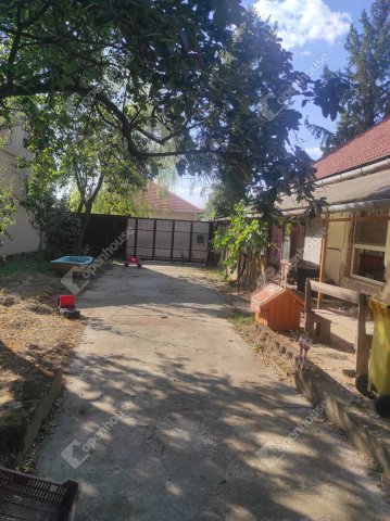 Eladó családi ház, Szegeden 53.9 M Ft, 4 szobás