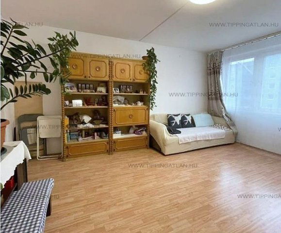 Eladó panellakás, Budapesten, X. kerületben, Harmat utcában