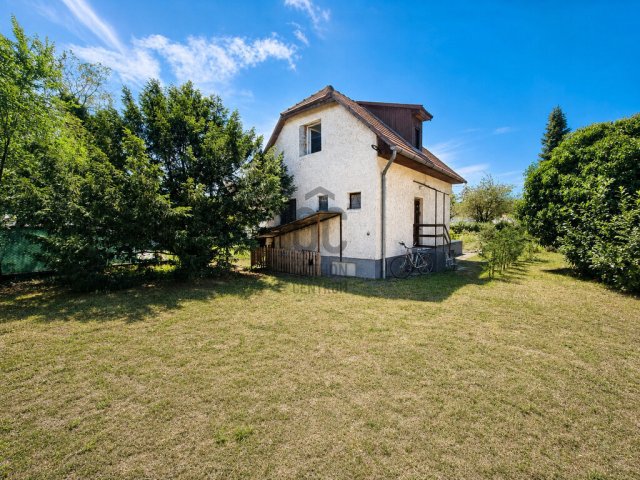 Eladó családi ház, Délegyházán 69.99 M Ft, 3 szobás