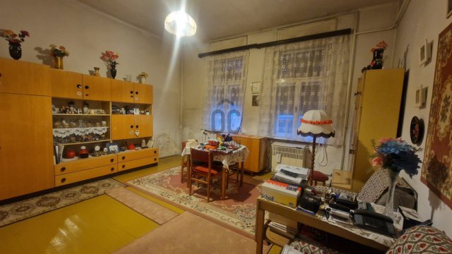 Eladó családi ház, Budapesten, XX. kerületben 48.5 M Ft