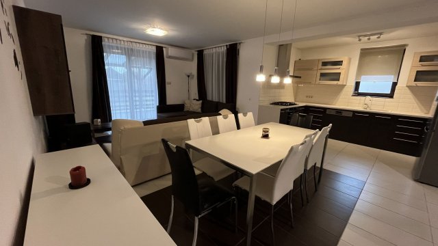 Eladó családi ház, Hajdúsámsonon 112.6 M Ft, 4 szobás