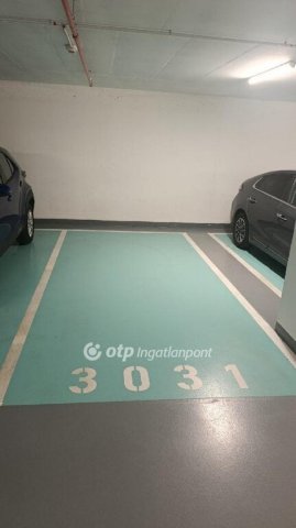 Eladó garázs, Budapesten, XI. kerületben 12.5 M Ft