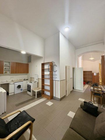 Eladó téglalakás, Budapesten, V. kerületben 155 M Ft, 2 szobás