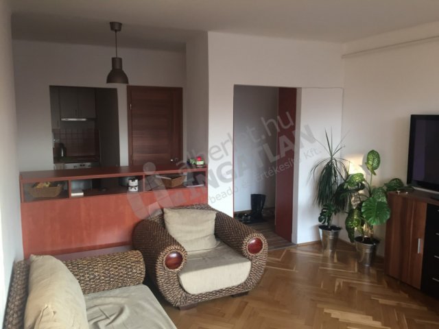Kiadó téglalakás, albérlet, Budapesten, XI. kerületben