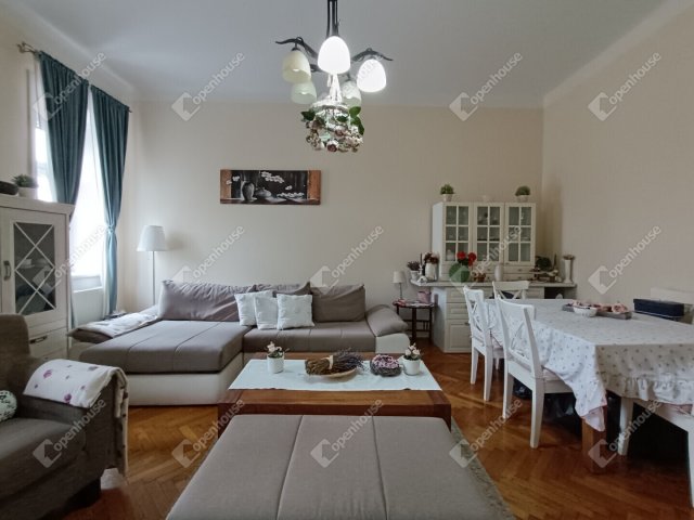 Eladó téglalakás, Sopronban 95.2 M Ft, 3 szobás