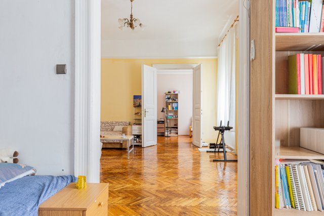 Eladó téglalakás, Budapesten, XIII. kerületben, Váci úton