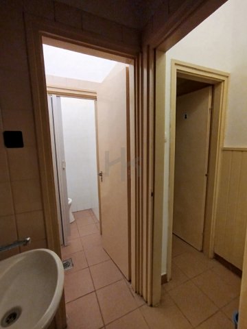 Eladó ipari ingatlan, Barcson 27 M Ft / költözzbe.hu