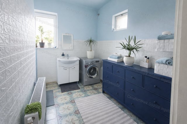 Eladó családi ház, Erdőkertesen 87.5 M Ft, 3+3 szobás